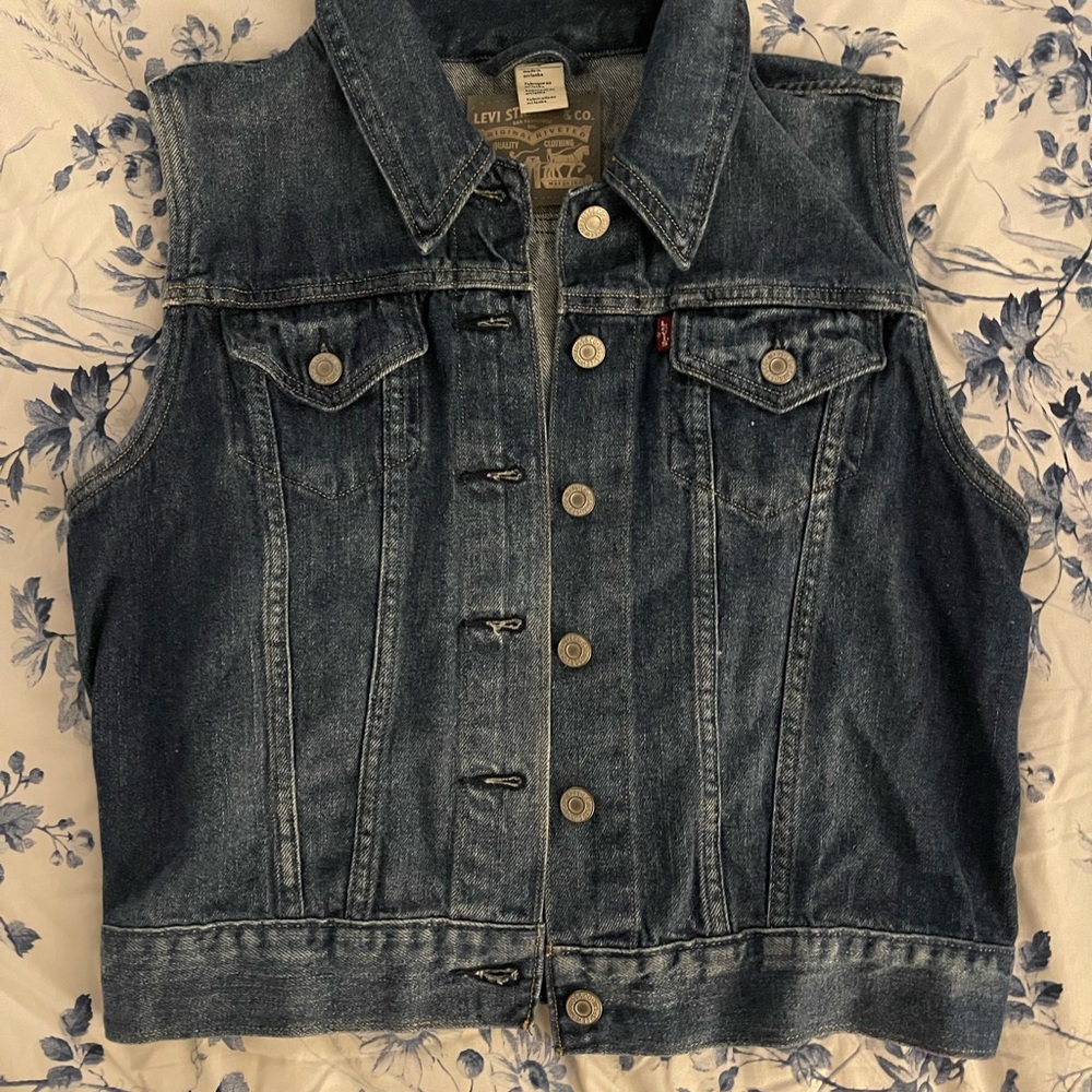 Levi's Classic Trucker Blue Denim Vest